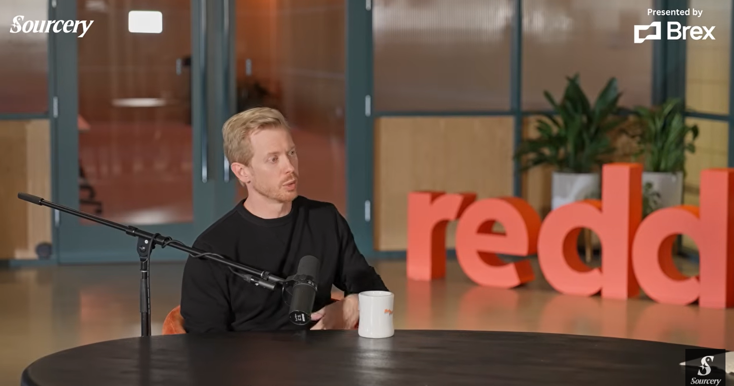 AI不会减少工程师！Reddit疯抢应届生：“AI原生一代”必须毕业就招走